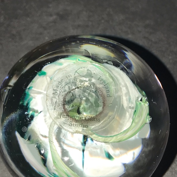 Vintage Jerpoint Ireland Glass Studio Green White  Swirl Tornado Paperweight - Picture 7 of 10